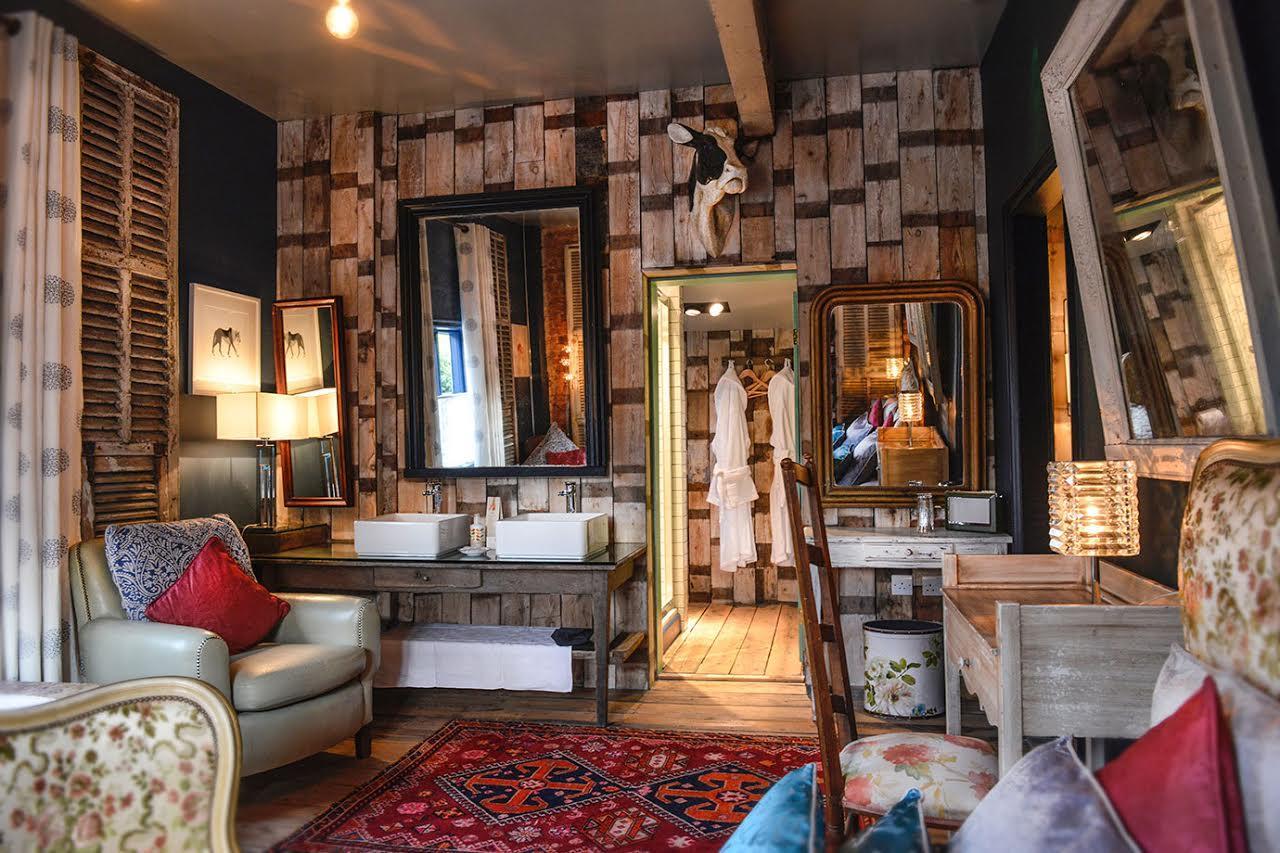 Roebuck Inn Mobberley Екстериор снимка